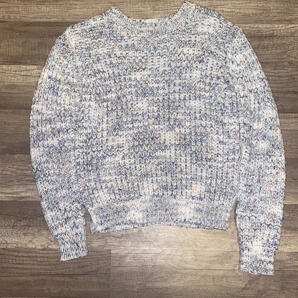 Tilly's Sweaters - Knitted sweater